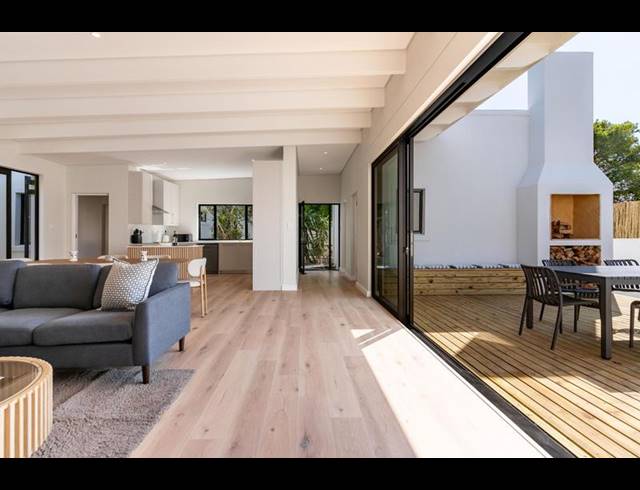 3 BEDROOM HOUSE FOR SALE IN BEACH ESTATE